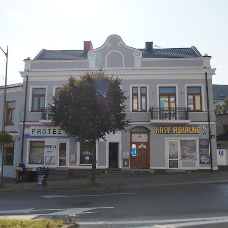 Apartamenty Ostrowiec - Pokoje Goscinne Centrum Ostrowiec Świętokrzyski Εξωτερικό φωτογραφία