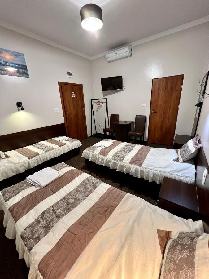 Apartamenty Ostrowiec - Pokoje Goscinne Centrum Ostrowiec Świętokrzyski Εξωτερικό φωτογραφία