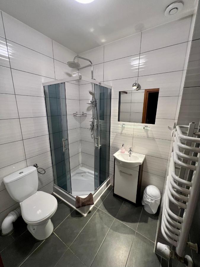 Apartamenty Ostrowiec - Pokoje Goscinne Centrum Ostrowiec Świętokrzyski Εξωτερικό φωτογραφία