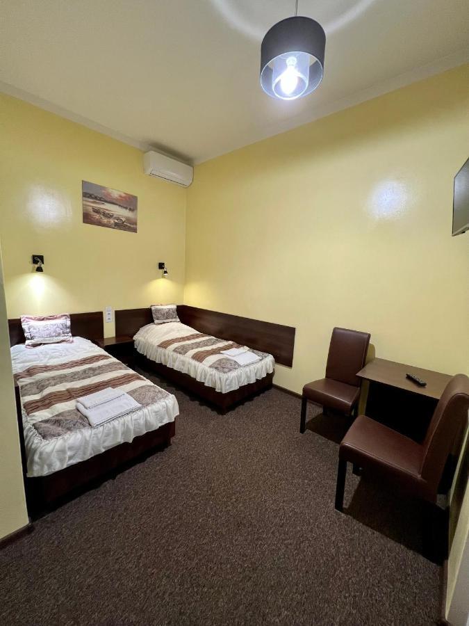 Apartamenty Ostrowiec - Pokoje Goscinne Centrum Ostrowiec Świętokrzyski Εξωτερικό φωτογραφία